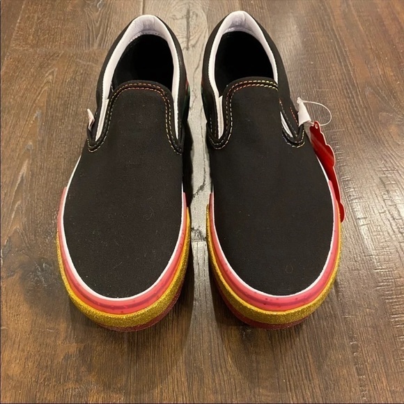 VANS Classic Slip-on Stacked Platform Rainbow Sneaker Size 6 Women - Picture 3 of 9